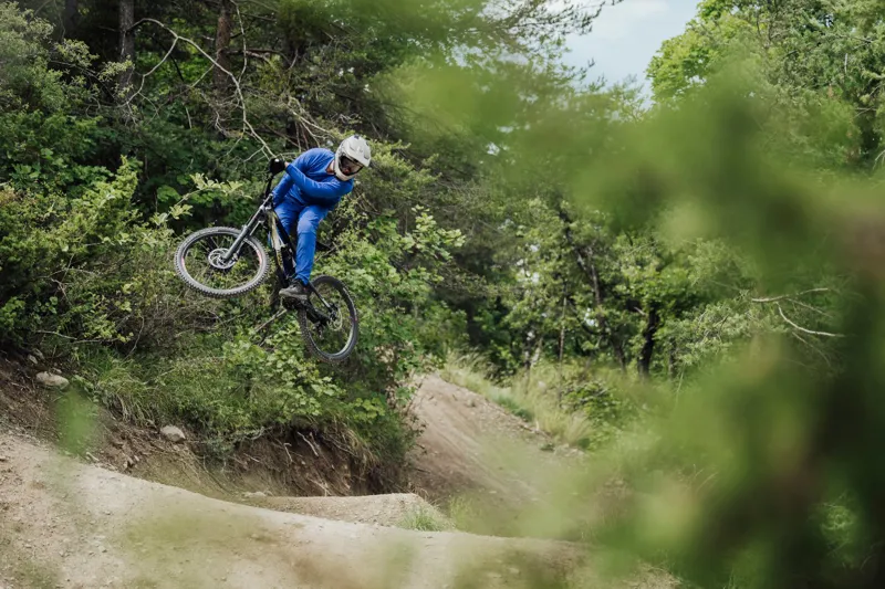 Ion Scrub Pants Unisex MTB Trousers - Cobalt Reef 7 Ion Scrub Pants Unisex MTB Trousers - Cobalt Reef - Image 5