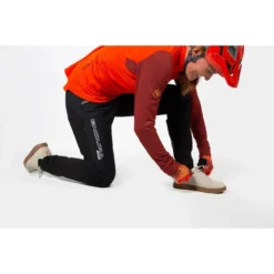 Endura MT500 Freezing Point Women's Trouser - Black -Scott Store 6 476